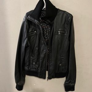 Faux leather jacket !